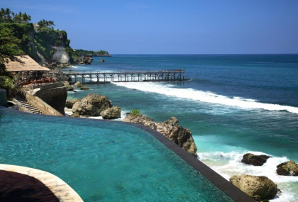 Sunt probleme in Paradis. Autoritatile din Bali si-au pierdut rabdarea cu rusii si ucrainenii care au fugit de razboi Sunt probleme in Paradis. Autoritatile din Bali si-au pierdut rabdarea cu rusii si ucrainenii care au fugit de razboi