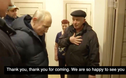 Traseul parcurs de Vladimir Putin in Mariupol, orasul care s-a aflat cel mai mult timp sub asediu - FOTO Traseul parcurs de Vladimir Putin in Mariupol, orasul care s-a aflat cel mai mult timp sub asediu - FOTO