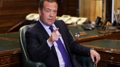 Medvedev ameninta dupa mandatul de arestare impotriva lui Putin: „Consecintele pentru dreptul international vor fi monstruoase”