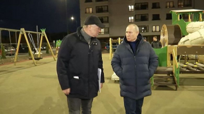 „Venirea lui Putin la Mariupol e ca intoarcerea unui criminal in serie la locul crimei”, spune o supravietuitoare a bombardamentelor „Venirea lui Putin la Mariupol e ca intoarcerea unui criminal in serie la locul crimei”, spune o supravietuitoare a bombardamentelor