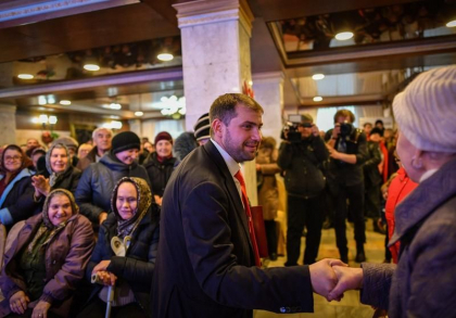 Mai multe tari UE, printre care Romania, vor sanctionarea oligarhilor pro-rusi din Republica Moldova Mai multe tari UE, printre care Romania, vor sanctionarea oligarhilor pro-rusi din Republica Moldova