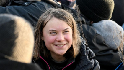 Greta Thunberg si sute de alti activisti pentru clima dau in judecata statul suedez Greta Thunberg si sute de alti activisti pentru clima dau in judecata statul suedez