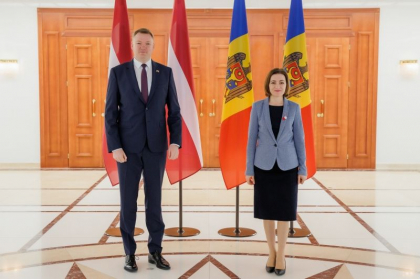 Situatia de securitate din tara si din regiune - discutata de presedintele tarii si seful legislativului leton, Edvards Smiltens, la Chisinau - FOTO Situatia de securitate din tara si din regiune - discutata de presedintele tarii si seful legislativului leton, Edvards Smiltens, la Chisinau - FOTO