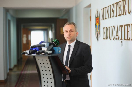 Ce salariu a ridicat Anatolie Topala in calitate de ministrul al Educatiei? Declaratia de avere / DOC Ce salariu a ridicat Anatolie Topala in calitate de ministrul al Educatiei? Declaratia de avere / DOC