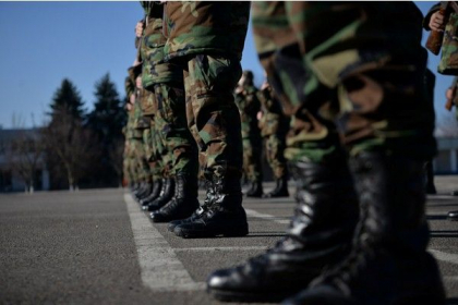 Militarii Armatei Nationale vor beneficia de ratie alimentara. Proiectul, aprobat de Guvern 