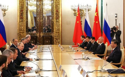 Xi Jinping si Vladimir Putin viseaza la o noua ordine mondiala, dupa „100 de ani”
Xi Jinping si Vladimir Putin viseaza la o noua ordine mondiala, dupa „100 de ani”