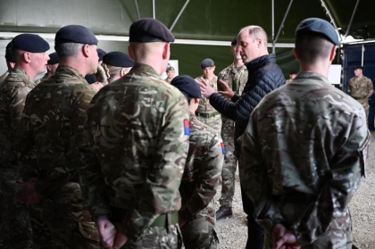 Printul William, vizita-surpriza in Polonia, unde s-a intalnit cu trupele britanice si poloneze, dar si cu ucrainenii fugiti din calea razboiului - VIDEO Printul William, vizita-surpriza in Polonia, unde s-a intalnit cu trupele britanice si poloneze, dar si cu ucrainenii fugiti din calea razboiului - VIDEO