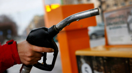 Motorina, din ce in ce mai ieftina. Noile preturi stabilite de ANRE pentru carburanti - FOTO