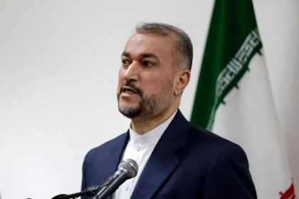 Iranul condamna „reprimarea” manifestatiilor in Franta. „Contrazice pretentia de a da altora lectii de morala” Iranul condamna „reprimarea” manifestatiilor in Franta. „Contrazice pretentia de a da altora lectii de morala”