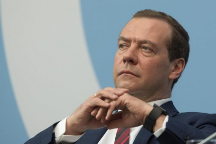 Dmitri Medvedev cere Parlamentului sa interzica „agentilor straini” sa mai castige bani in Rusia
Dmitri Medvedev cere Parlamentului sa interzica „agentilor straini” sa mai castige bani in Rusia