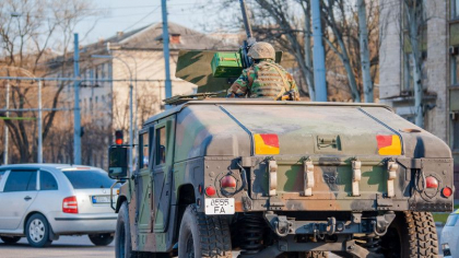 Atentie, cetateni. S-ar putea sa vedem tehnica militara pe drumurile din tara. Explicatiile ministerului Apararii