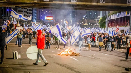 Criza politica in Israel. Principalul aeroport a fost inchis. Portul Haifa e blocat. Netanyahu, presat sa renunte la reforma juridica Criza politica in Israel. Principalul aeroport a fost inchis. Portul Haifa e blocat. Netanyahu, presat sa renunte la reforma juridica