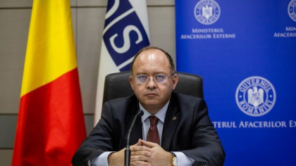 Ministrului Afacerilor Externe din Romania, mesaj la 105 ani de Unirea Basarabiei cu Romania „Bucurestiul si Chisinaul isi unesc in prezent fortele pentru un obiectiv comun esential, cel al aderarii Moldovei la UE” Ministrului Afacerilor Externe din Romania, mesaj la 105 ani de Unirea Basarabiei cu Romania „Bucurestiul si Chisinaul isi unesc in prezent fortele pentru un obiectiv comun esential, cel al aderarii Moldovei la UE”
