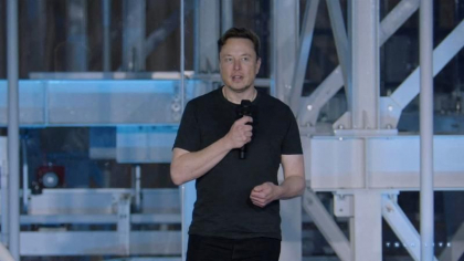 La cat evalueaza Elon Musk platforma Twitter pe care a cumparat-o cu 44 de miliarde de dolari
La cat evalueaza Elon Musk platforma Twitter pe care a cumparat-o cu 44 de miliarde de dolari