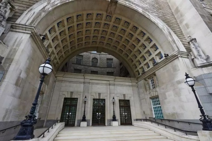 MI5 anunta un risc „sever” de alerta terorista pentru Irlanda de Nord
