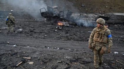 Investigatie NYT: Partea intunecata a implicarii voluntarilor straini in Ucraina: Donatii risipite, certuri, „un milion de minciuni” si luptatori care nu ar avea loc intr-o armata occidentala