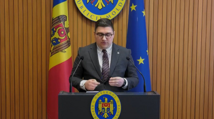Reglementari mai stricte pentru scolile auto si cele care pregatesc personal in domeniul transportului rutier, adoptate de Guvern. Ce proiecte au fost astazi votate la sedinta executivului. Daniel Voda a venit cu detalii - VIDEO Reglementari mai stricte pentru scolile auto si cele care pregatesc personal in domeniul transportului rutier, adoptate de Guvern. Ce proiecte au fost astazi votate la sedinta executivului. Daniel Voda a venit cu detalii - VIDEO