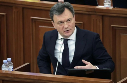 Prim-ministrul Dorin Recean va merge in plenul Parlamentului pentru a cere prelungirea starii de urgenta cu 60 de zile Prim-ministrul Dorin Recean va merge in plenul Parlamentului pentru a cere prelungirea starii de urgenta cu 60 de zile