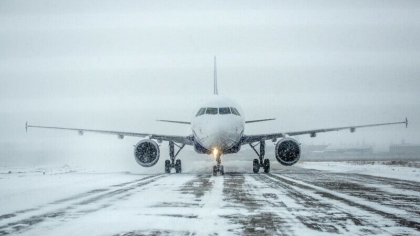Zboruri cu intarzieri de pana la doua ore pe Aeroportul din Iasi, din cauza ninsorii puternice - FOTO/ VIDEO Zboruri cu intarzieri de pana la doua ore pe Aeroportul din Iasi, din cauza ninsorii puternice - FOTO/ VIDEO