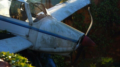 Un avion ucrainean de mici dimensiuni s-a prabusit intr-o regiune din Rusia Un avion ucrainean de mici dimensiuni s-a prabusit intr-o regiune din Rusia
