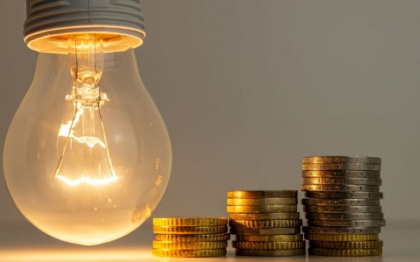 Lumina s-ar putea ieftini. ANRE cere furnizorilor sa prezinte cererile privind ajustarea tarifelor Lumina s-ar putea ieftini. ANRE cere furnizorilor sa prezinte cererile privind ajustarea tarifelor