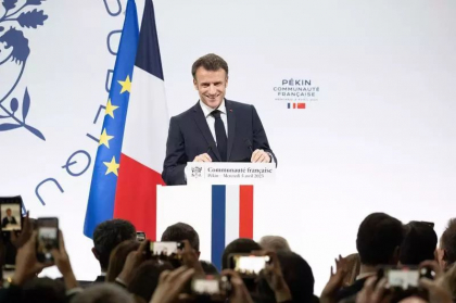 Macron: „Oricine sprijina Rusia este complice”. Beijingul poate juca un „rol important” in Ucraina datorita relatiilor de prietenie cu Moscova