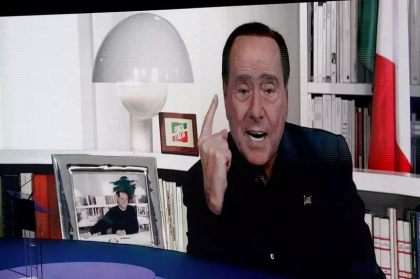 Anuntul medicilor despre starea lui Berlusconi, diagnosticat cu leucemie Anuntul medicilor despre starea lui Berlusconi, diagnosticat cu leucemie