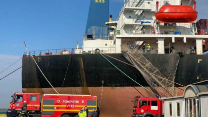 Explozie la santierul naval Midia. Trei persoane au suferit arsuri Explozie la santierul naval Midia. Trei persoane au suferit arsuri