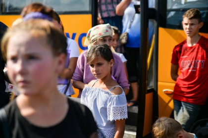 20.000 de copii au fost luati cu forta de Rusia, afirma un consilier al lui Zelenski. Andrii Yermak a vorbit cu avocata Amal Clooney