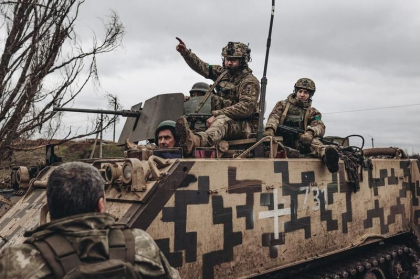 „Este un iad in Bahmut”, dar fortele Kievului inca mai pastreaza pozitii, afirma un luptator ucrainean
