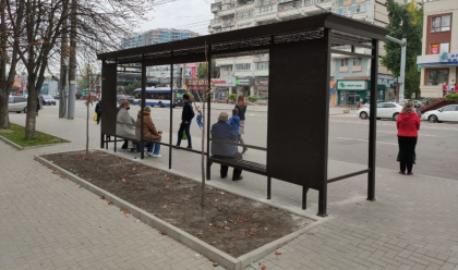 O statie de asteptare a transportului public din Chisinau va purta numele primului primar al municipiului. Pe ce strada este amplasata aceasta O statie de asteptare a transportului public din Chisinau va purta numele primului primar al municipiului. Pe ce strada este amplasata aceasta
