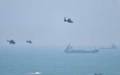 Taiwanul a detectat 9 nave de razboi chinezesti si 26 de avioane in jurul insulei, desi China a anuntat sfarsitul manevrelor militare
Taiwanul a detectat 9 nave de razboi chinezesti si 26 de avioane in jurul insulei, desi China a anuntat sfarsitul manevrelor militare