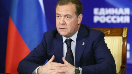 Medvedev: In cazul unui conflict intre Rusia si NATO, Polonia va disparea „impreuna cu prim-ministrul ei stupid” Medvedev: In cazul unui conflict intre Rusia si NATO, Polonia va disparea „impreuna cu prim-ministrul ei stupid”