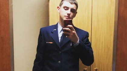 Numarul documentelor scurse de la Pentagon este urias. Cum a reusit un tanar militar teribilist sa zguduie sistemul SUA Numarul documentelor scurse de la Pentagon este urias. Cum a reusit un tanar militar teribilist sa zguduie sistemul SUA