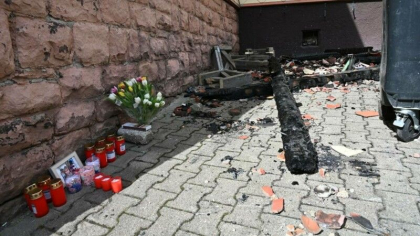 O romanca a venit in tara de Paste si a aflat ca trei copii i-au murit intr-un incendiu in Germania O romanca a venit in tara de Paste si a aflat ca trei copii i-au murit intr-un incendiu in Germania