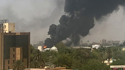 Aproape 100 de civili au fost ucisi in luptele dintre armata Sudanului si gruparea paramilitara RSF. Peste 350 de persoane au fost ranite Aproape 100 de civili au fost ucisi in luptele dintre armata Sudanului si gruparea paramilitara RSF. Peste 350 de persoane au fost ranite
