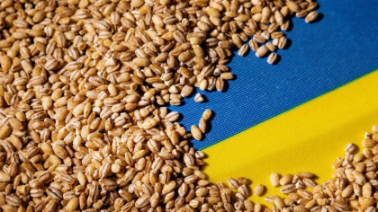 Ucraina poarta luni negocieri cu Polonia pentru a redeschide rutele de export pentru cereale. Miercuri, discutii cu Romania Ucraina poarta luni negocieri cu Polonia pentru a redeschide rutele de export pentru cereale. Miercuri, discutii cu Romania