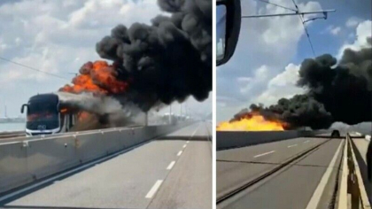 Momentul in care un autobuz cu pasageri explodeaza dupa ce ia foc in mers - VIDEO
Momentul in care un autobuz cu pasageri explodeaza dupa ce ia foc in mers - VIDEO