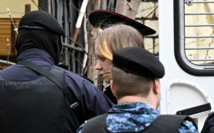Un tribunal din Moscova a refuzat eliberarea pe cautiune a Dariei Trepova, acuzata pentru uciderea celebrului blogger militar rus Vladlen Tatarski
