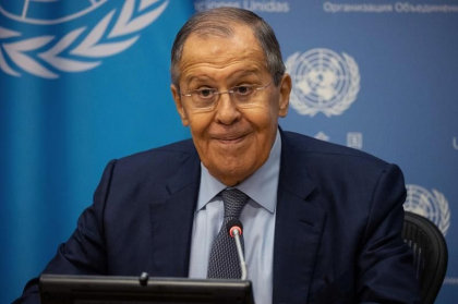 De la New York, unde prezideaza o sedinta a Consiliului de securitate al ONU, Serghei Lavrov acuza Statele Unite ca au „imbratisat o politica de distrugere” De la New York, unde prezideaza o sedinta a Consiliului de securitate al ONU, Serghei Lavrov acuza Statele Unite ca au „imbratisat o politica de distrugere”