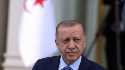 Turcia: Erdogan intrerupe un interviu in direct din cauza unei gripe intestinale - VIDEO Turcia: Erdogan intrerupe un interviu in direct din cauza unei gripe intestinale - VIDEO