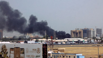 Un avion de evacuare al Turciei a fost gaurit de gloante in Sudan Un avion de evacuare al Turciei a fost gaurit de gloante in Sudan