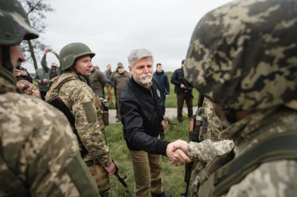 Ce mesaj le-a lasat rusilor presedintele ceh Petr Pavel pe vehiculele militare ucrainene
Ce mesaj le-a lasat rusilor presedintele ceh Petr Pavel pe vehiculele militare ucrainene