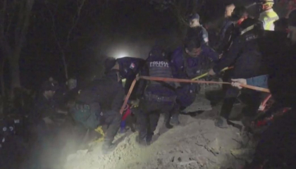 Cel putin 18 turisti au murit intr-un accident de autocar in Mexic - VIDEO Cel putin 18 turisti au murit intr-un accident de autocar in Mexic - VIDEO