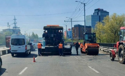 Atentie, calatori. Urmare a lucrarilor de reabilitare a drumului de pe Viaduct, ruta de troleibuz nr.2 este redirectionata. Cum va circula 