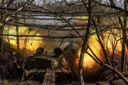 The Guardian: Ucraina a format opt noi brigazi pentru contraatac. Recrutarea a 40.000 de soldati are ca scop provocarea de pierderi grele Rusiei in zona Bahmut 