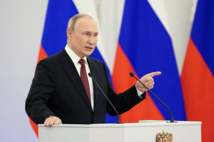 Putin felicita moldovenii cu Ziua Victoriei si le doreste „pace si bunastare” / DOC