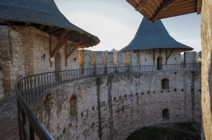 Cetatea Soroca si-a inchis portile pentru vizitatori pana la sfarsitul anului 2023: A inceput a doua etapa de restaurare a fortaretei medievale Cetatea Soroca si-a inchis portile pentru vizitatori pana la sfarsitul anului 2023: A inceput a doua etapa de restaurare a fortaretei medievale