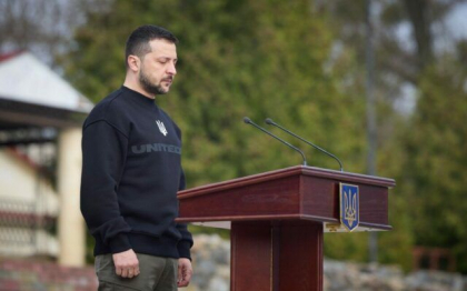 Zelenski se va adresa Parlamentului din Elvetia. Invitatia vine pe fondul presiunilor facute asupra guvernului elvetian de a incalca traditia de secole a neutralitatii si de a stopa interdictia privind exportul armelor in zone de conflict