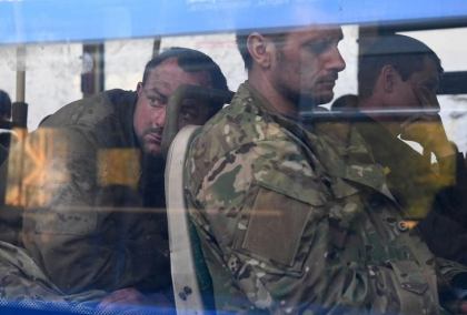 Soldat ucrainean, prizonier de doua ori la rusi. Seful de cabinet al presedintelui Zelenski a anuntat ca 45 de prizonieri de razboi ucraineni s-au intors acasa